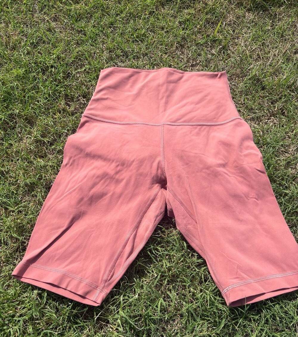 Lululemon Align Super High-Rise Short 8 Size 6 Pink